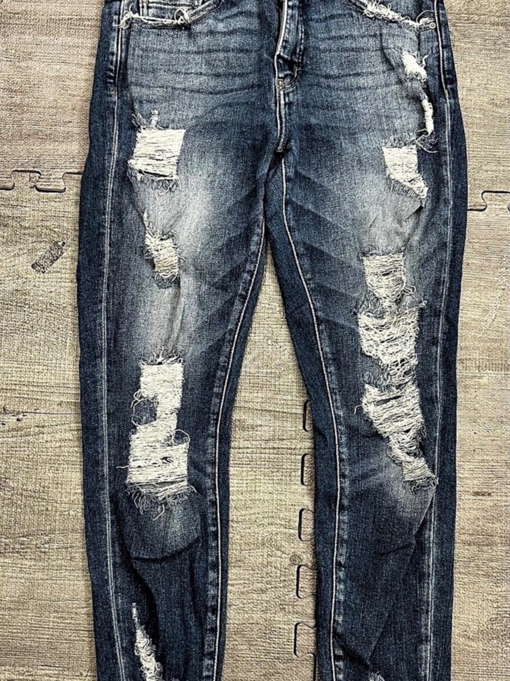 BKE Denim Stella Women’s Medium Wash Blue Skinny Jeans Distressed Stretch 27